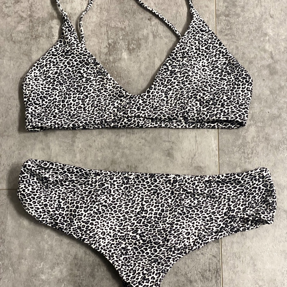 mai | two piece set